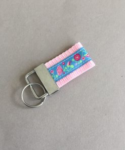 Schlüsselanhänger Gurtband klein rosa Blumen vorne